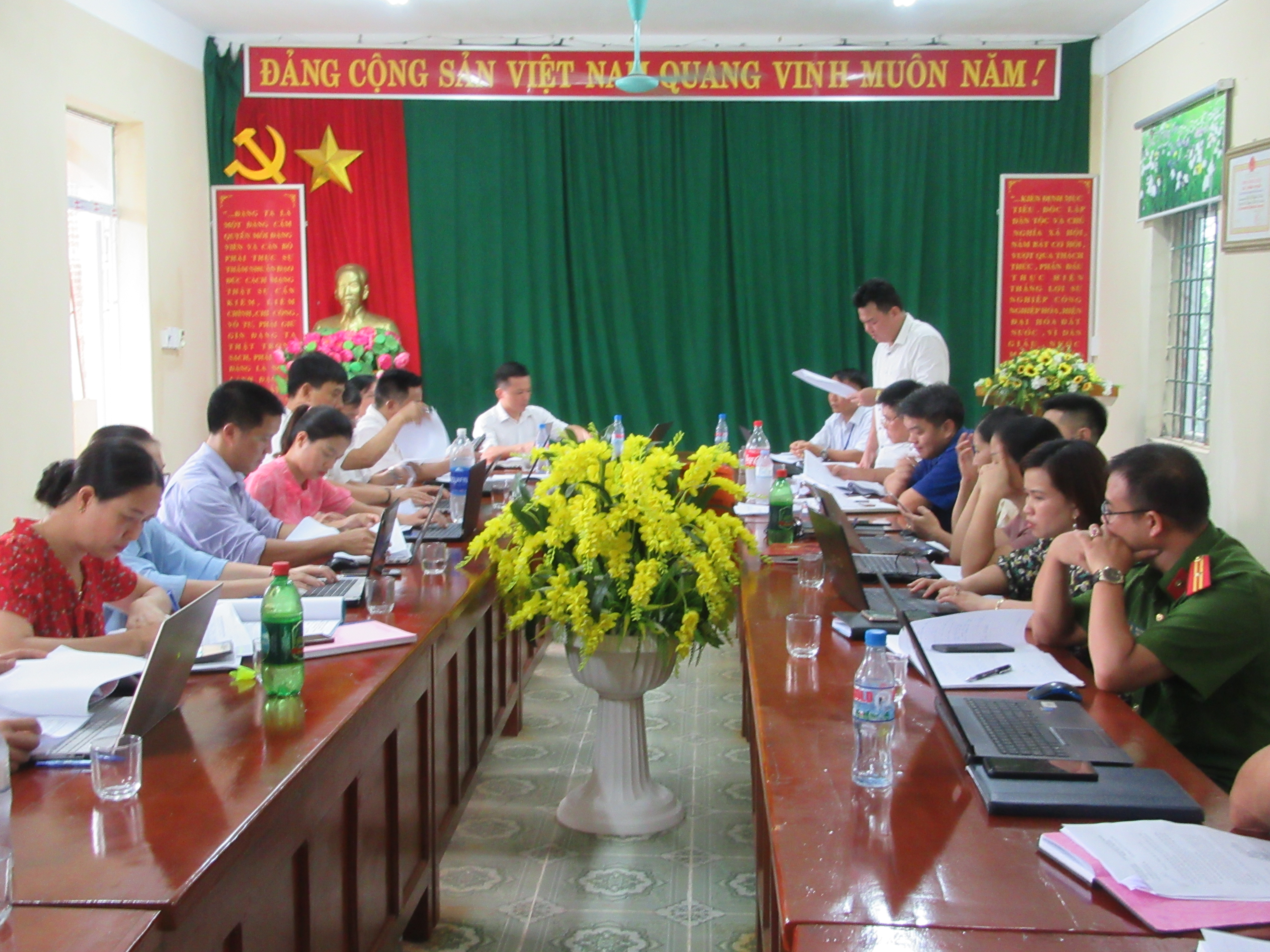 Đảng ủy - HĐND-UBND xã Vĩnh Hảo làm việc với đoàn kiểm tra huyện Bắc Quang về  công tác phát triển kinh tế - Văn hóa xã hội 9 tháng đầu năm 2020